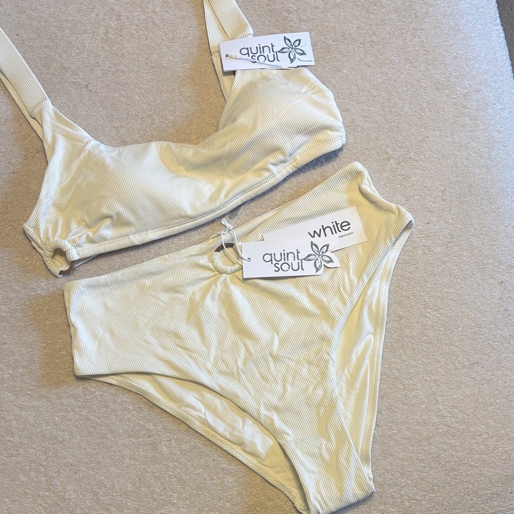 Quint Soul White Bikini Set